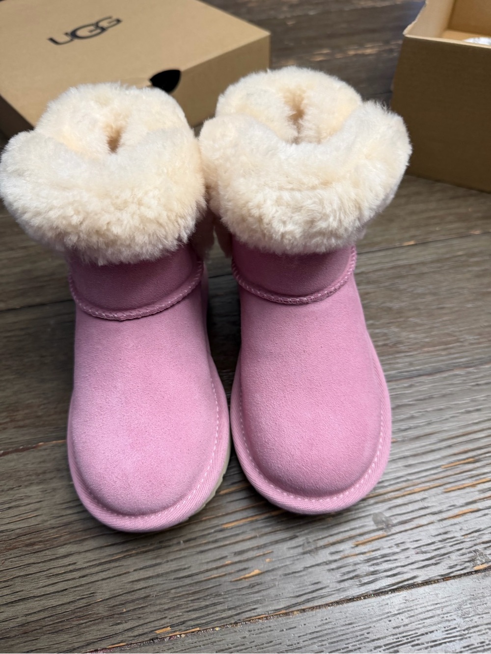 UGG Kids Pink Suede Sheepskin Cuffed Boots size 10